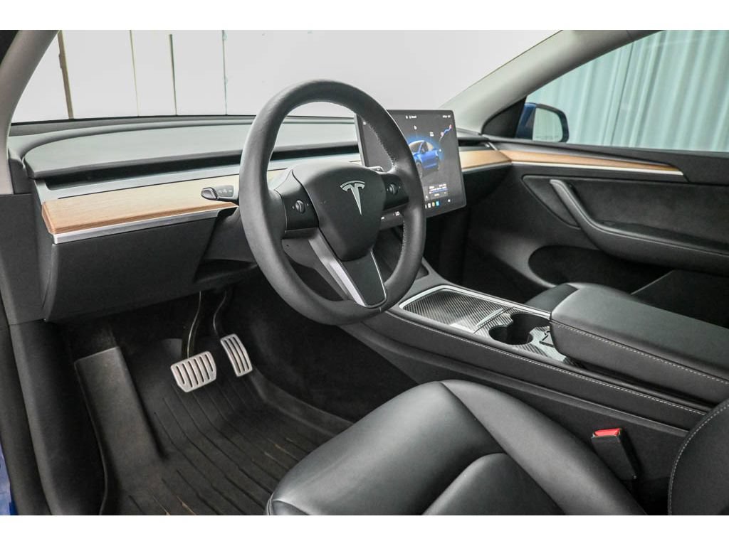 Used 2023 Tesla Model Y Performance AWD/4WD image 31