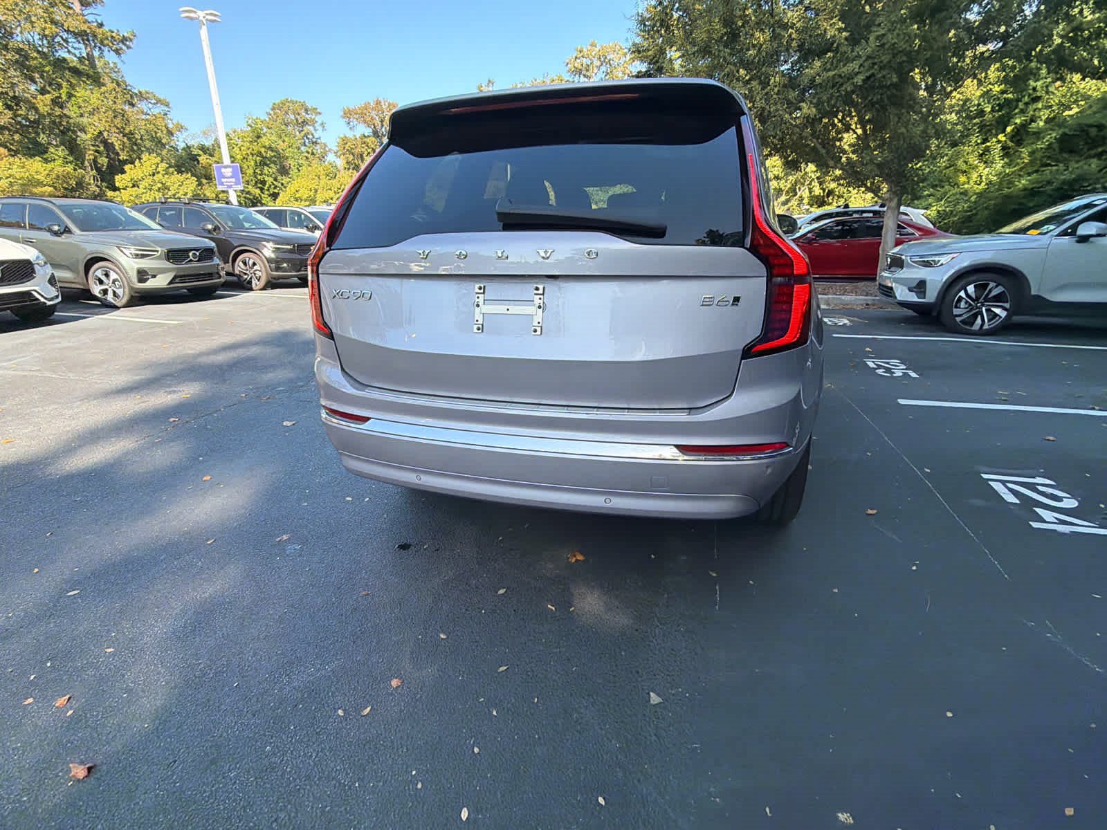 Used 2026 Volvo XC90 B6 Plus AWD/4WD image 13