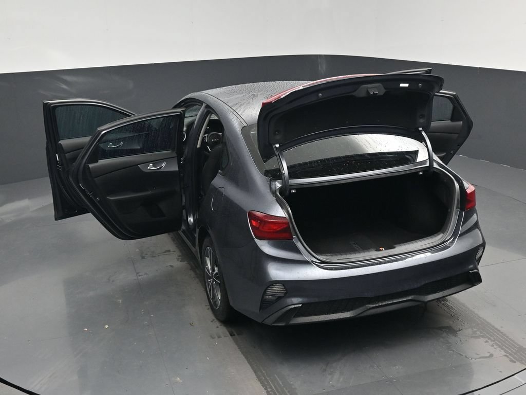 Used 2023 Kia Forte LXS w/ LXS Technology Package FWD image 30