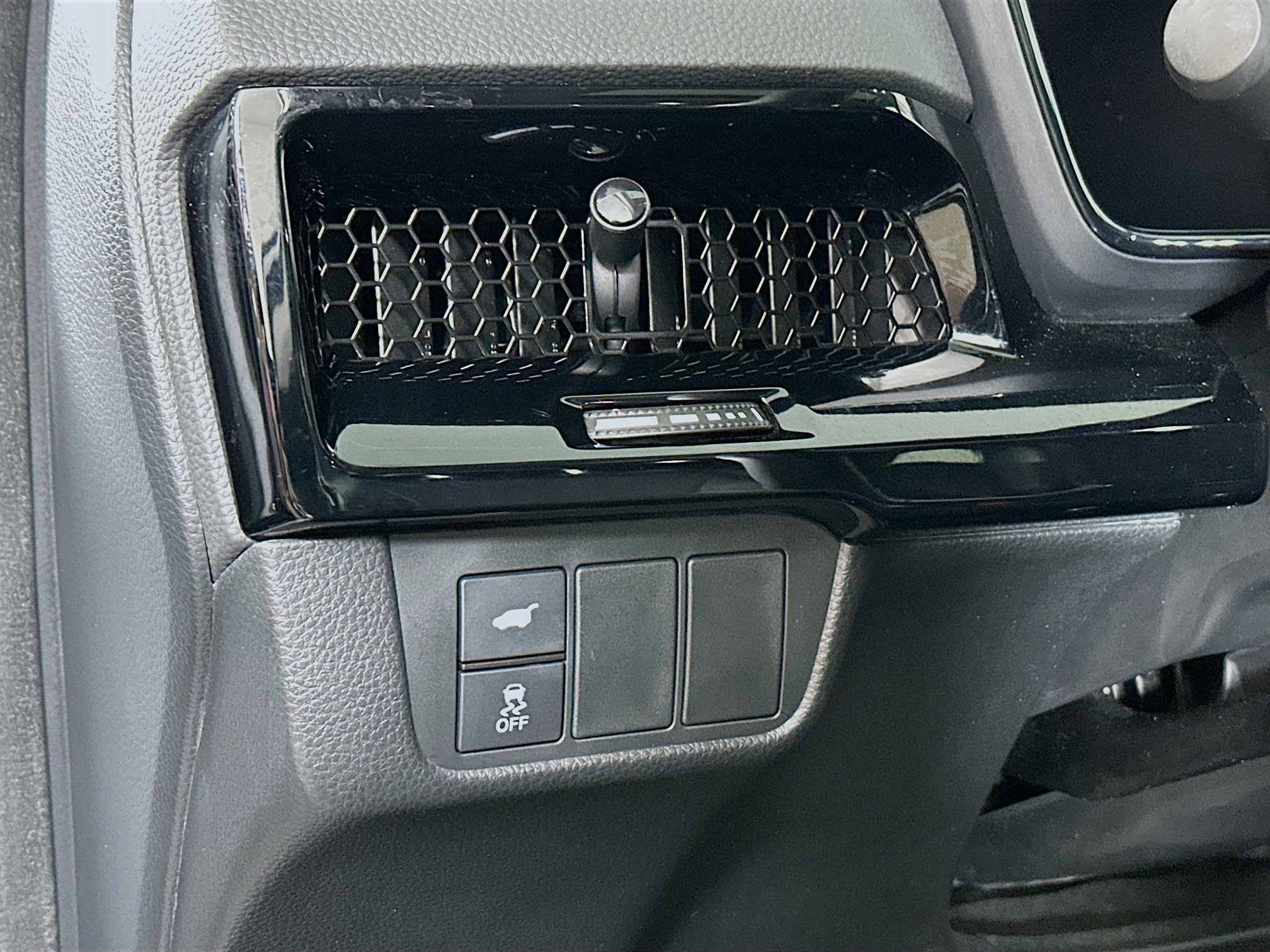 Used 2023 Honda CR-V EX-L image 10
