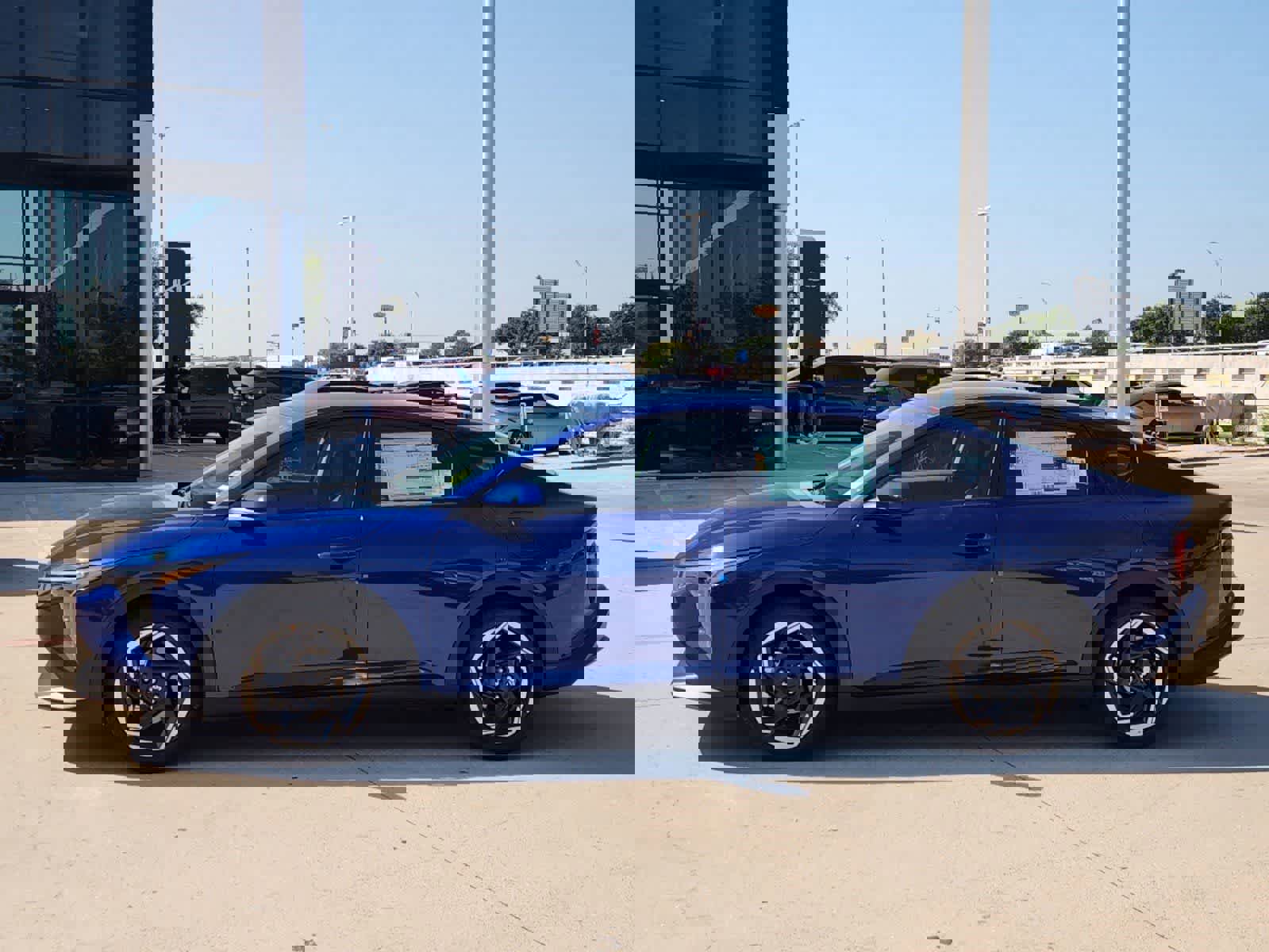 Certified 2025 Kia K4 EX image 3