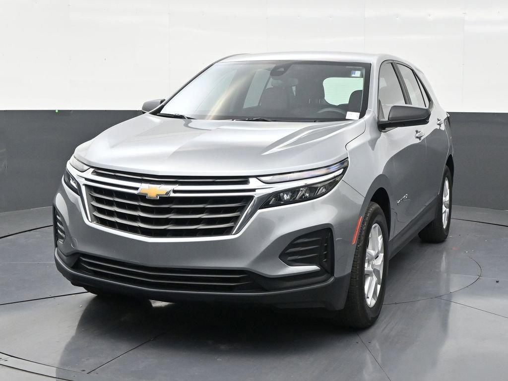 Used 2023 Chevrolet Equinox LS FWD image 8