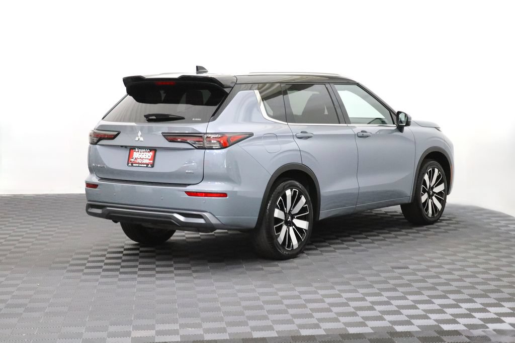 Used 2026 Mitsubishi Outlander SEL AWD/4WD image 8