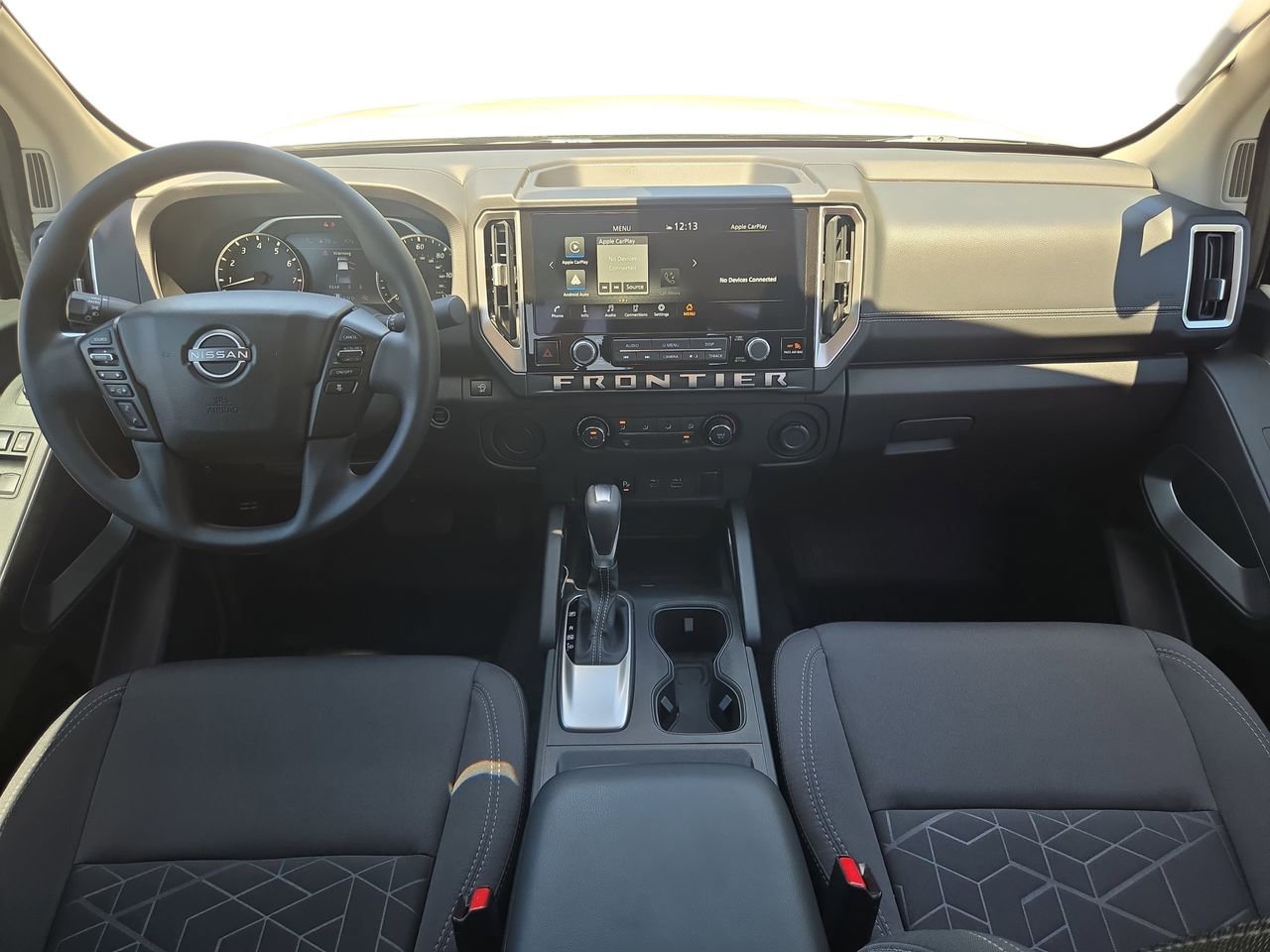 Certified 2025 Nissan Frontier SV RWD image 9