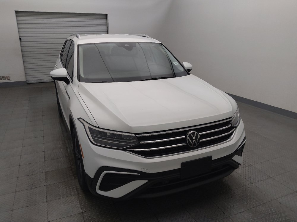 Used 2022 Volkswagen Tiguan SE FWD image 14