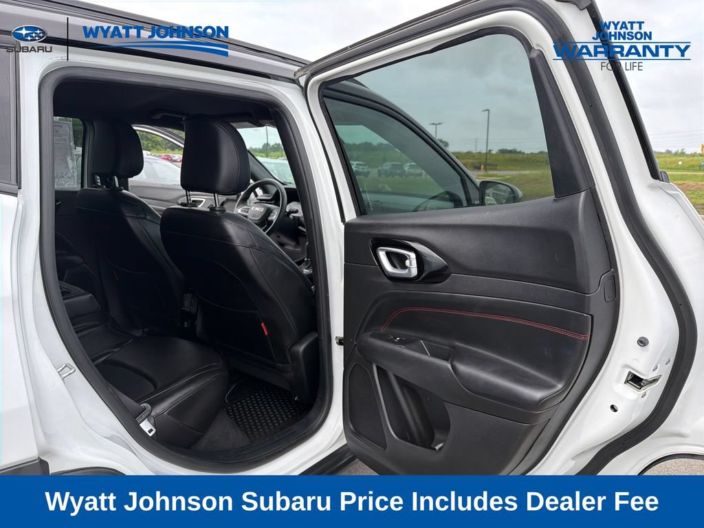 Used 2023 Jeep Compass Trailhawk AWD/4WD image 26