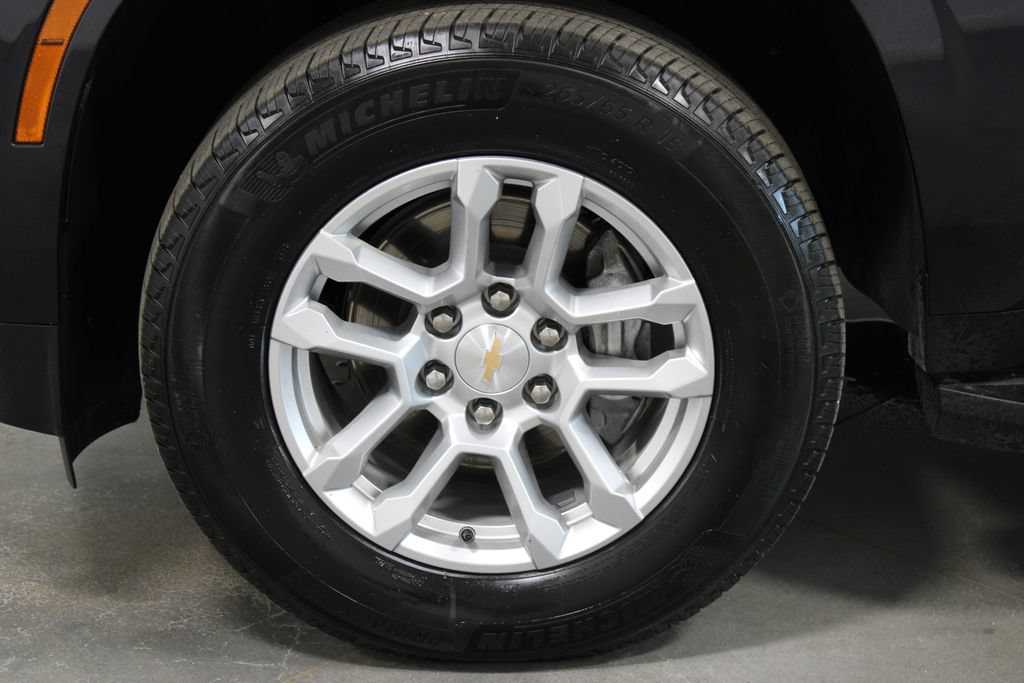 Used 2025 Chevrolet Tahoe LT AWD/4WD image 19