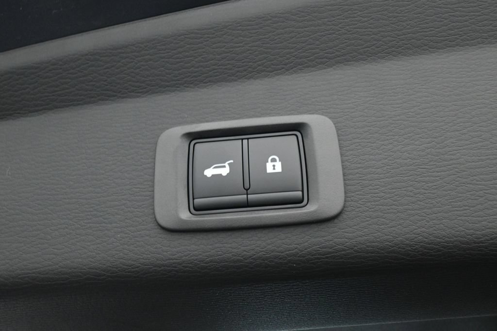 New 2026 Mitsubishi Outlander SEL FWD image 39