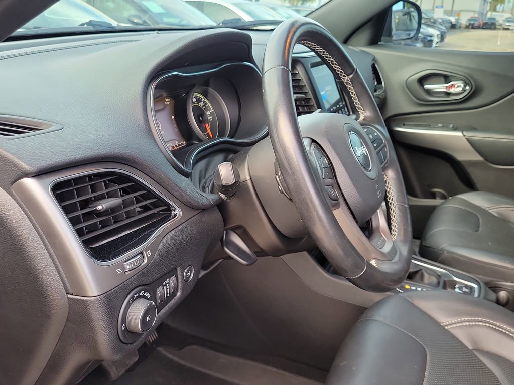 Used 2021 Jeep Cherokee Latitude Lux 80th Anniv w/ Quick Order Package 26U 80TH image 7