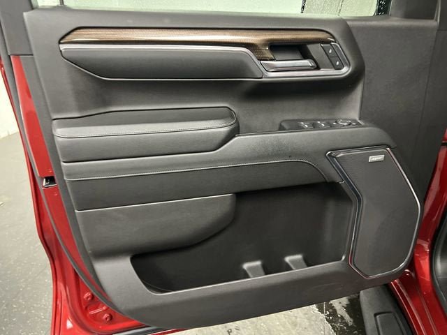 Certified 2024 Chevrolet Silverado 1500 RST w/ Convenience Package II AWD/4WD image 23