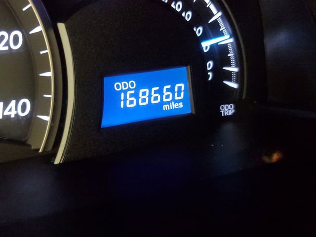 Used 2012 Toyota Camry LE image 17