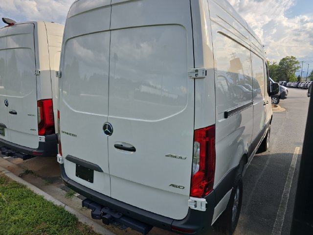 New 2026 Mercedes-Benz Sprinter 2500 image 2