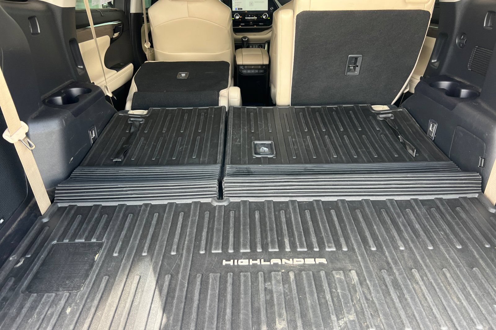 Used 2023 Toyota Highlander Platinum AWD/4WD image 13