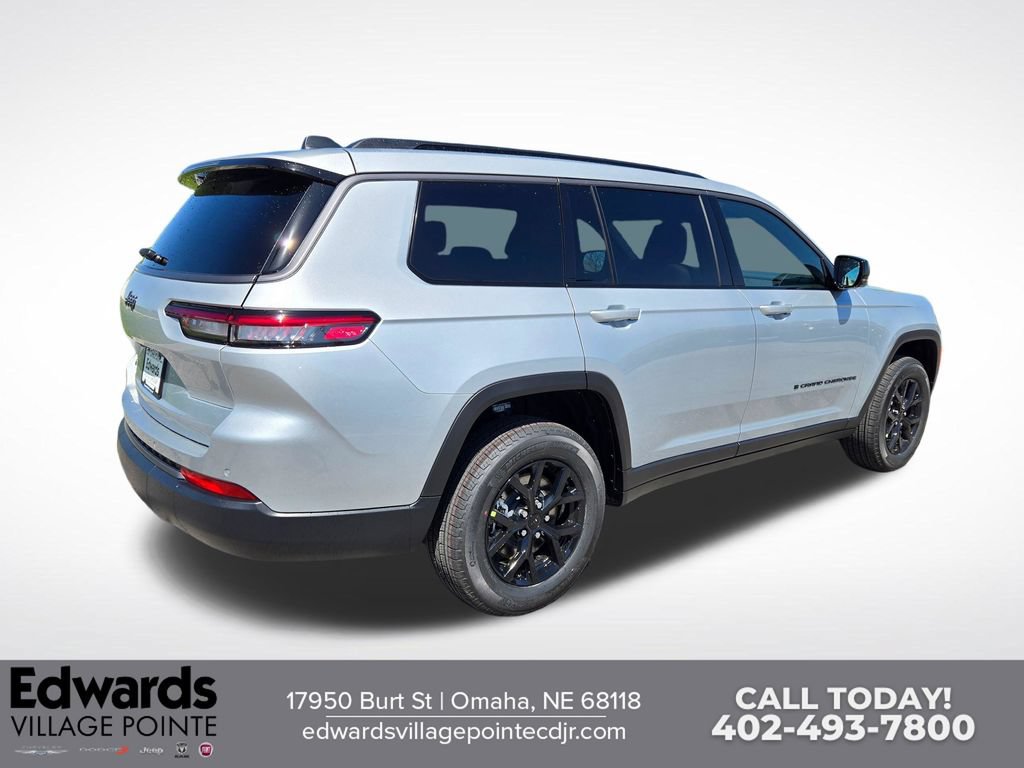 New 2026 Jeep Grand Cherokee L 4WD image 3