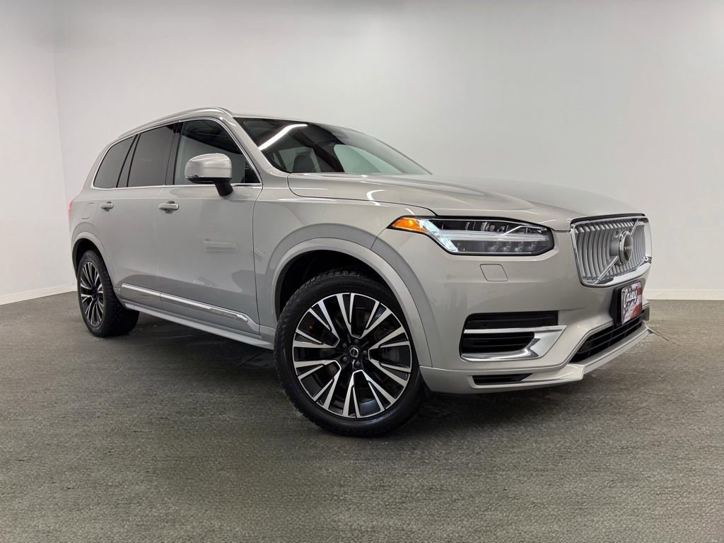 Used 2024 Volvo XC90 T8 Core image 4