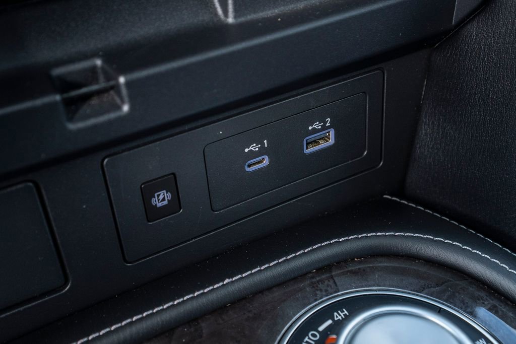 Used 2024 INFINITI QX80 Luxe image 26