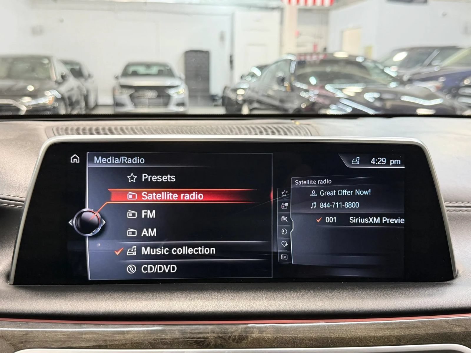 Used 2017 BMW 740i xDrive AWD/4WD image 37