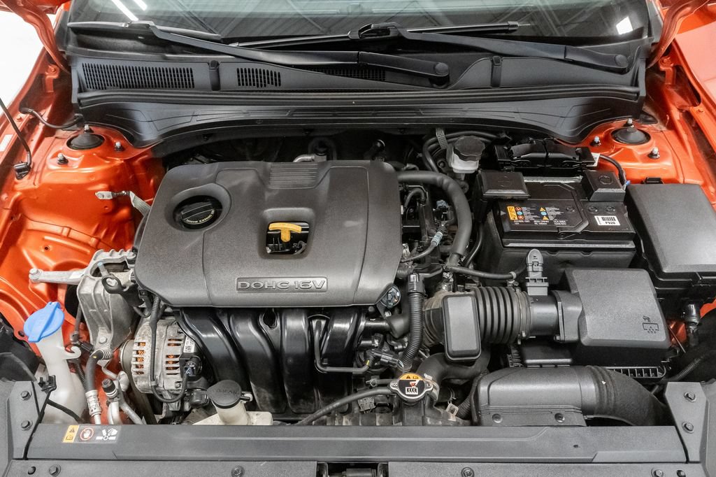 Used 2020 Kia Forte GT-Line w/ GT-Line Premium Package FWD image 3