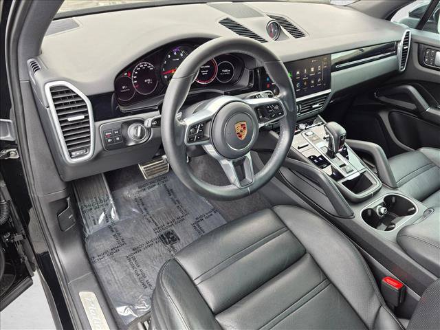 Used 2023 Porsche Cayenne S AWD/4WD image 10