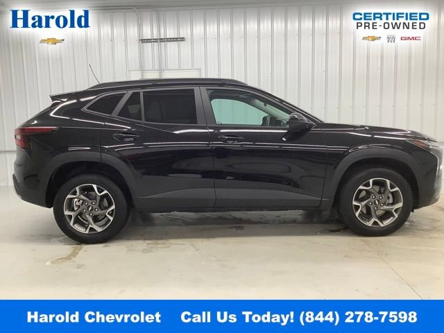 Certified 2025 Chevrolet Trax LT w/ LT Convenience Package image 6