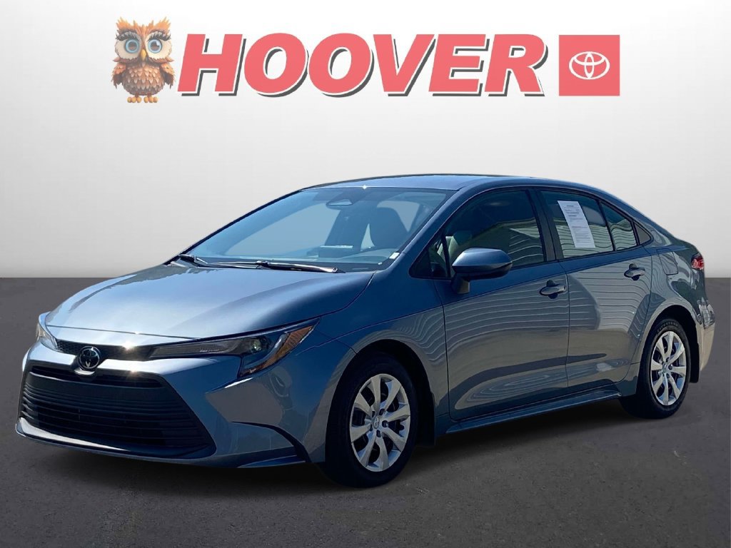 Used 2025 Toyota Corolla LE FWD image 5