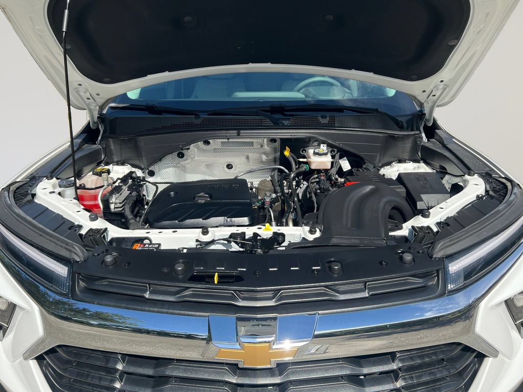 Certified 2024 Chevrolet TrailBlazer LT w/ Driver Confidence Package FWD image 19