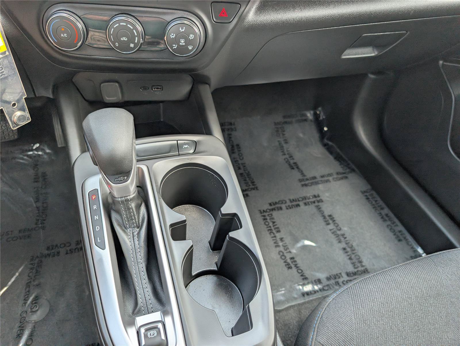Used 2025 Chevrolet Trax LS FWD image 23