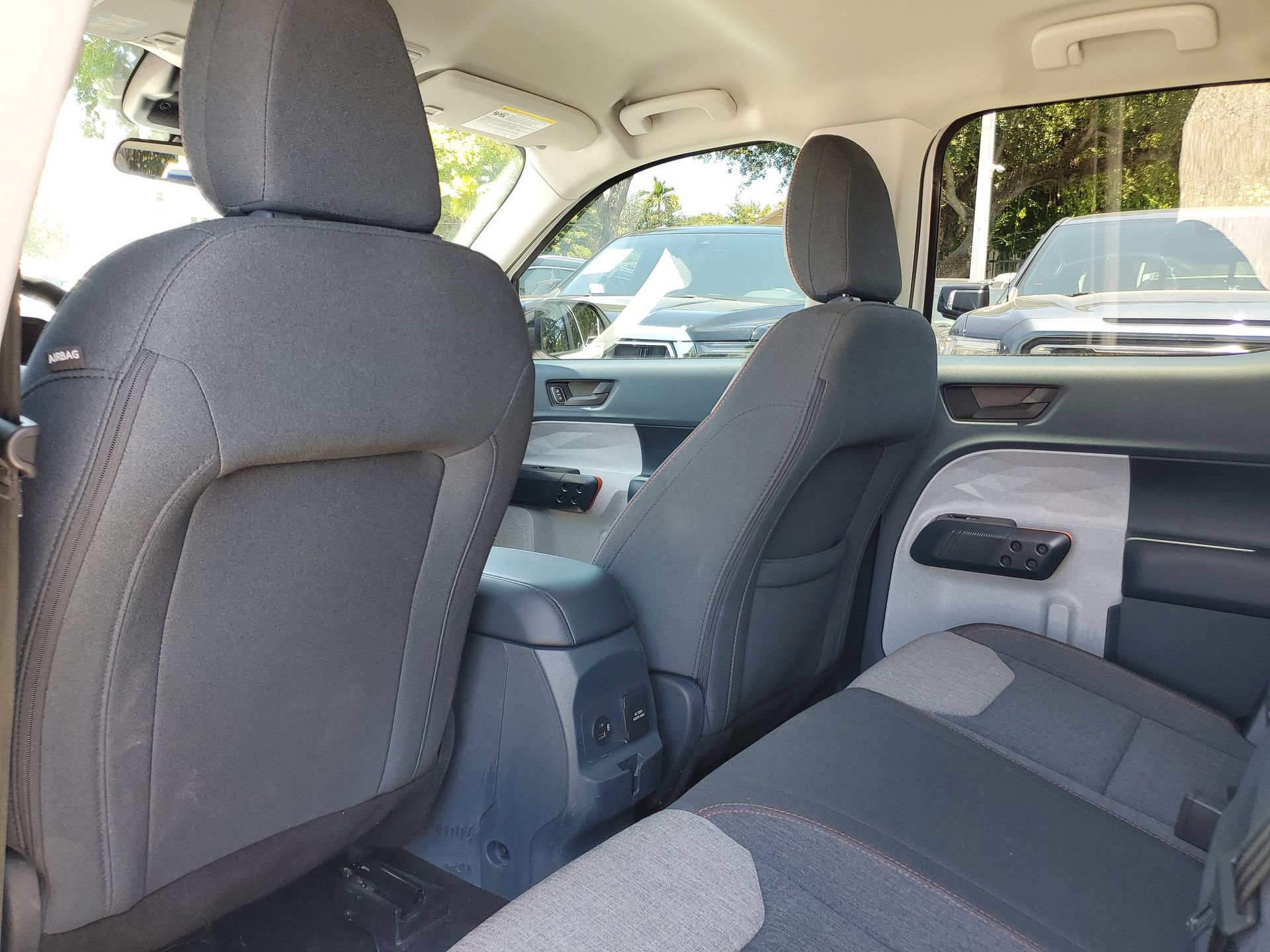 Used 2024 Ford Maverick XLT w/ XLT Luxury Package FWD image 9