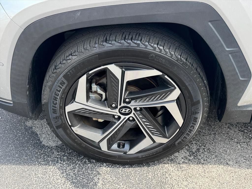 Used 2022 Hyundai Tucson Limited AWD/4WD image 18