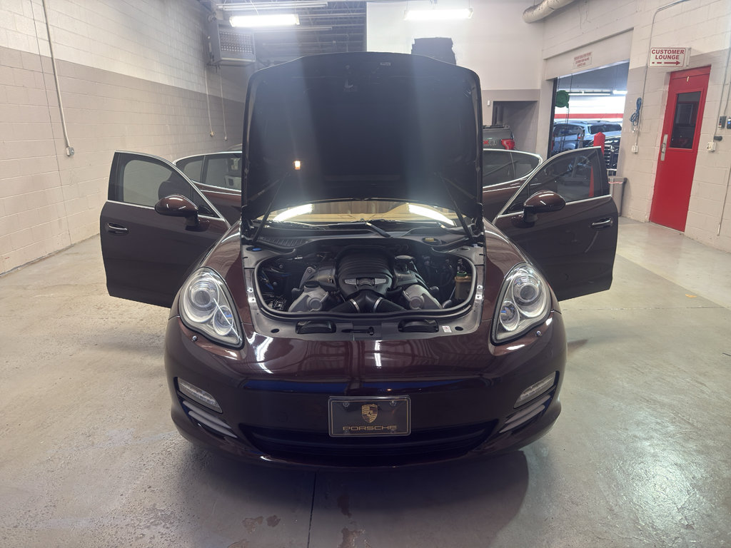 Used 2010 Porsche Panamera S RWD image 8