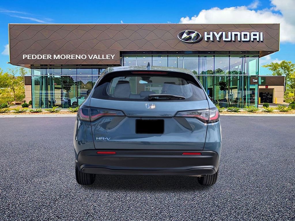Used 2025 Honda HR-V LX image 5