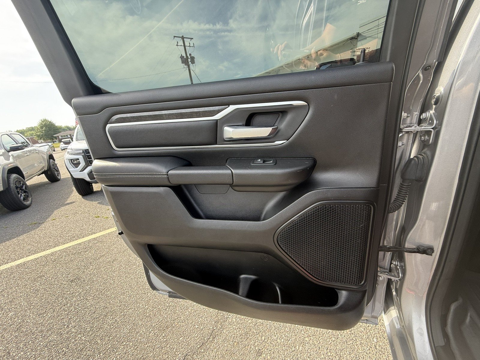 Used 2020 RAM 1500 Big Horn AWD/4WD image 26