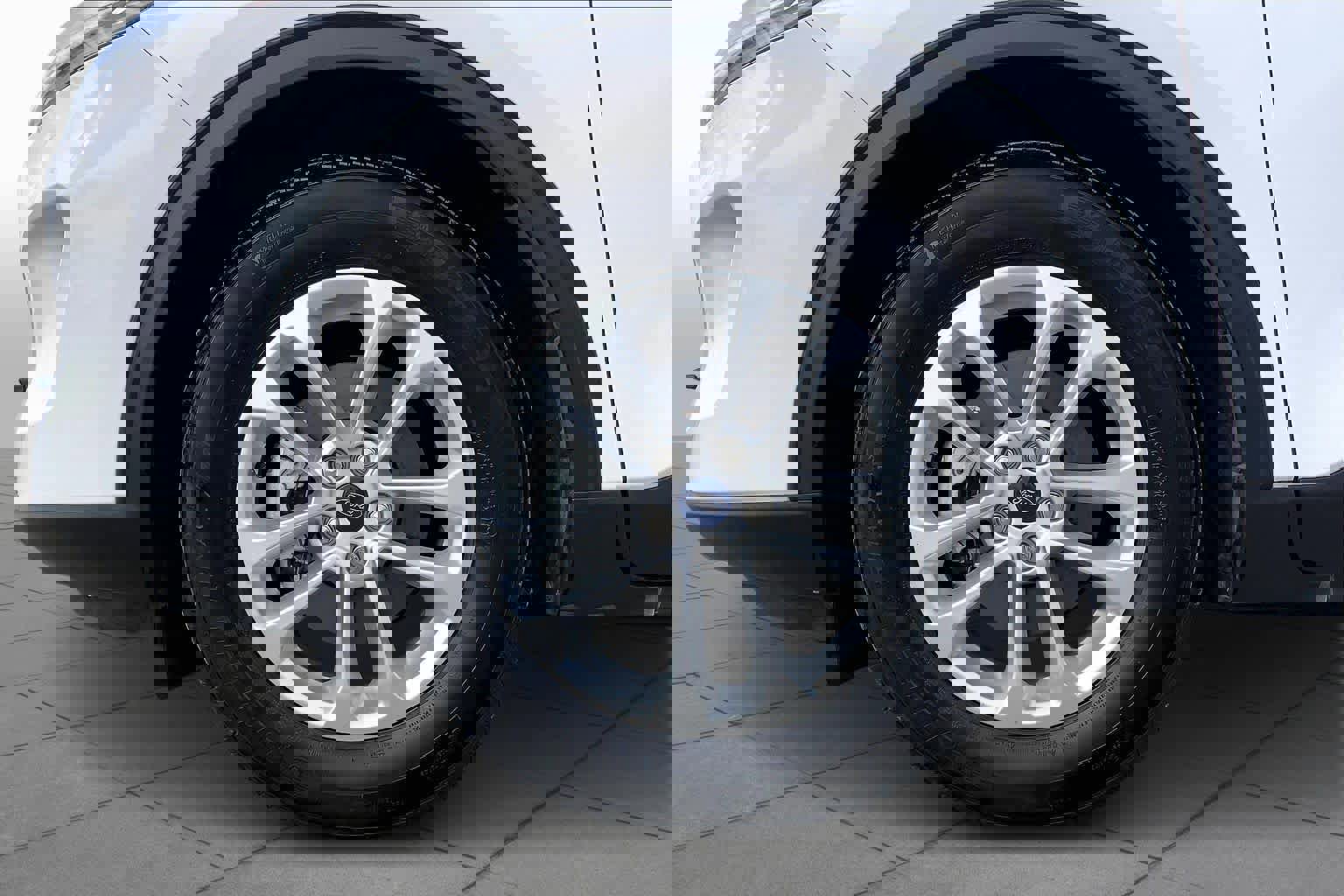 Used 2020 Ford Escape SE image 12