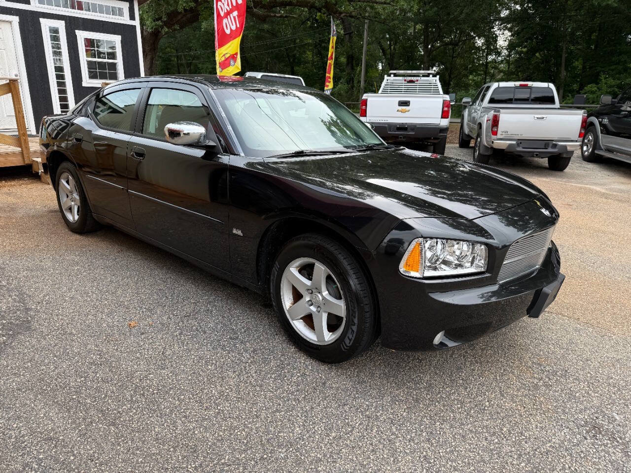 Used 2010 Dodge Charger SXT RWD image 3