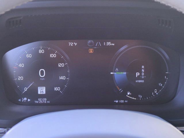 Used 2020 Volvo XC60 T8 Momentum image 22