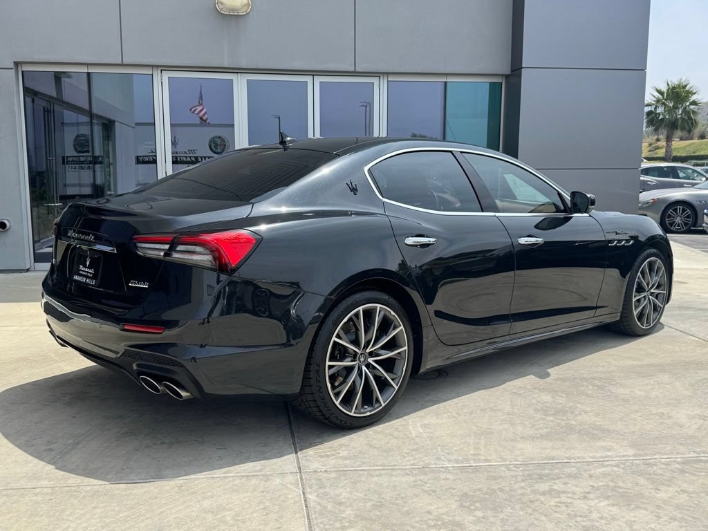 Certified 2023 Maserati Ghibli Modena Q4 AWD/4WD image 8