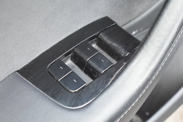 Used 2018 Tesla Model 3 Long Range RWD image 19