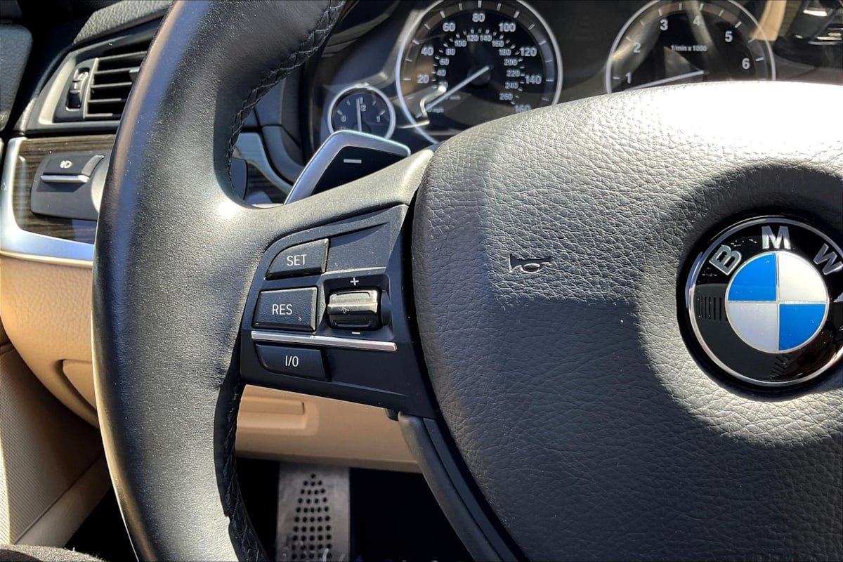 Used 2013 BMW 535i Sedan RWD image 16