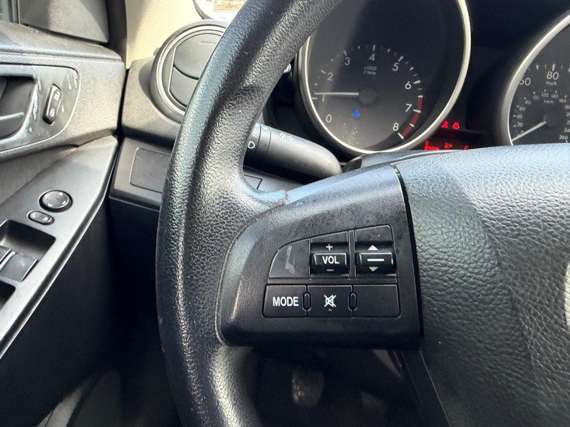 Used 2011 MAZDA MAZDA3 i Sport FWD image 10