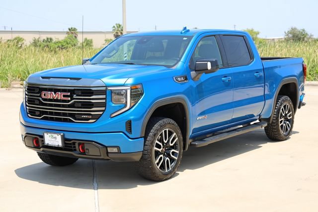 Used 2022 GMC Sierra 1500 AT4 AWD/4WD image 3