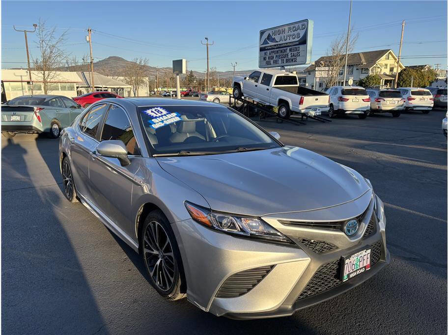 Used 2018 Toyota Camry SE image 7