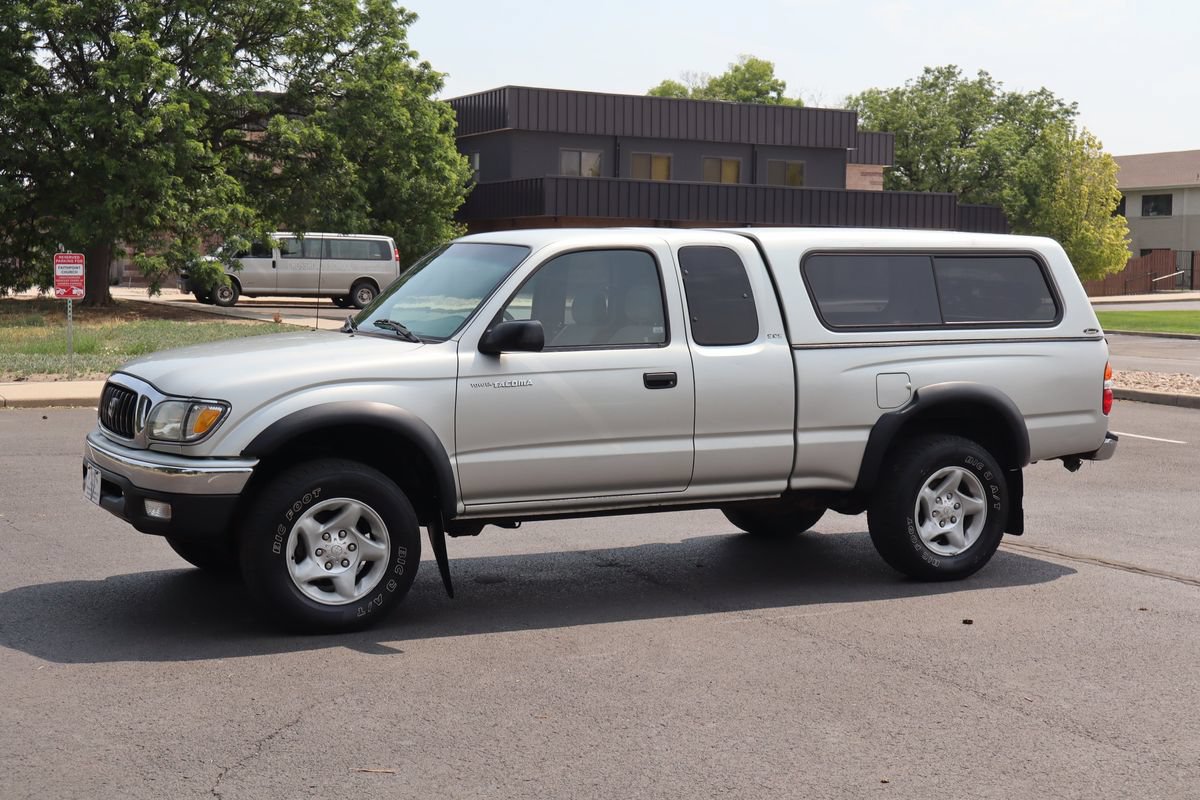 Used 2002 Toyota Tacoma 4x4 Xtracab image 10