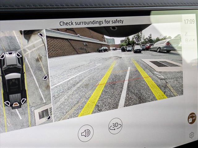 New 2025 Land Rover Defender 110 V8 image 13