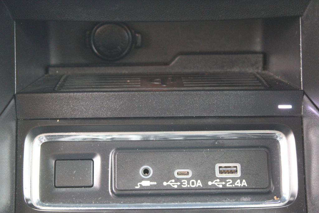 Certified 2023 Subaru Ascent Limited image 17