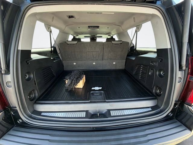 Used 2019 Chevrolet Suburban Premier image 12
