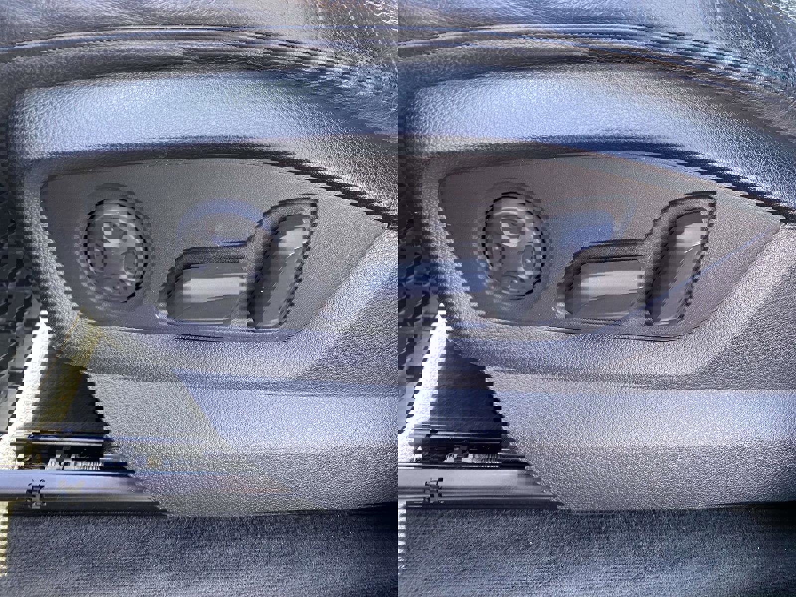 Used 2017 Audi Q7 3.0T Premium w/ Towing Package image 17