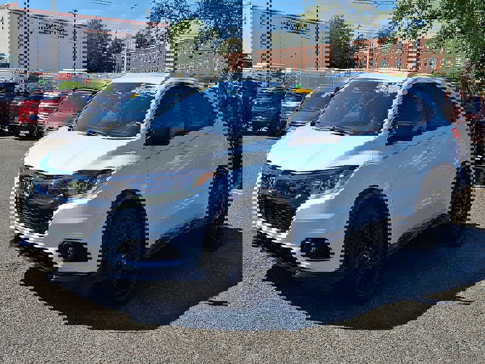 Used 2022 Honda HR-V Sport image 3