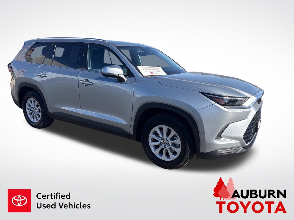Used 2025 Toyota Grand Highlander AWD image 4