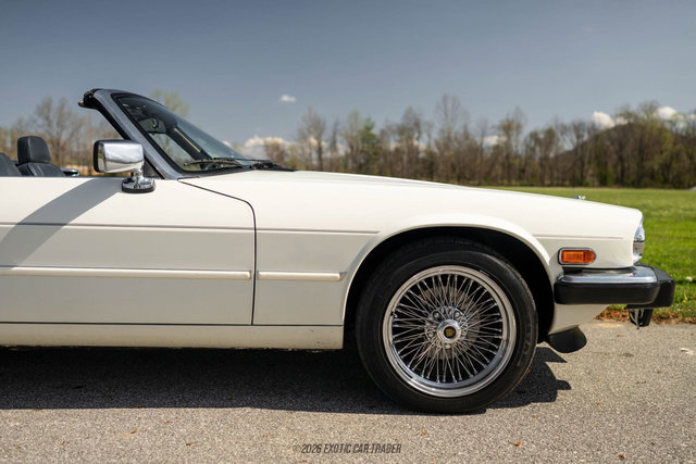 Used 1989 Jaguar XJS V12 Convertible image 11