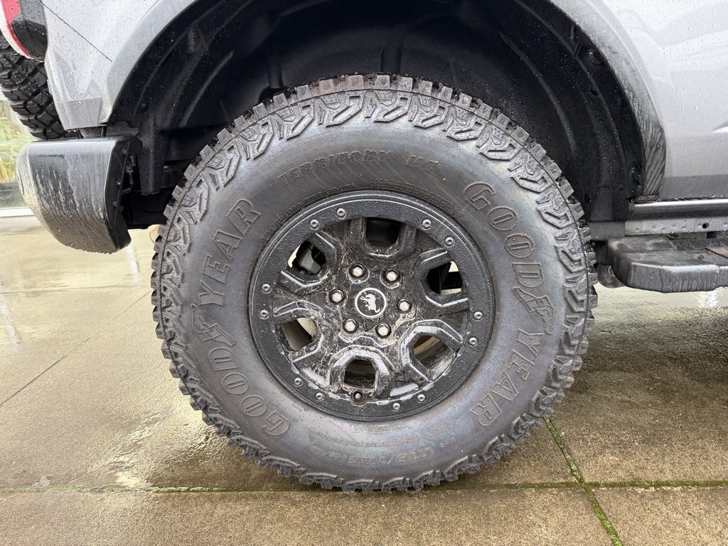 Used 2022 Ford Bronco Wildtrak image 9